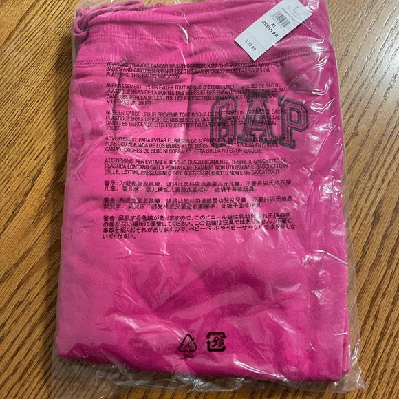 Gap logo joggers in fleece pants - Picture 3 of 5